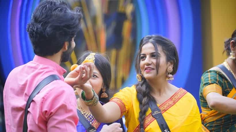 ‘ನಿಮ್ಮ ಮಗನಿಗೆ ಬುದ್ಧಿ ಹೇಳಿ’; ಸ್ನೇಹಿತ್ನ ಫ್ಲರ್ಟ್ ನೋಡಿ ಕ್ಯಾಮೆರಾ ಎದುರು ಗೋಗರೆದ ನಮ್ರತಾ