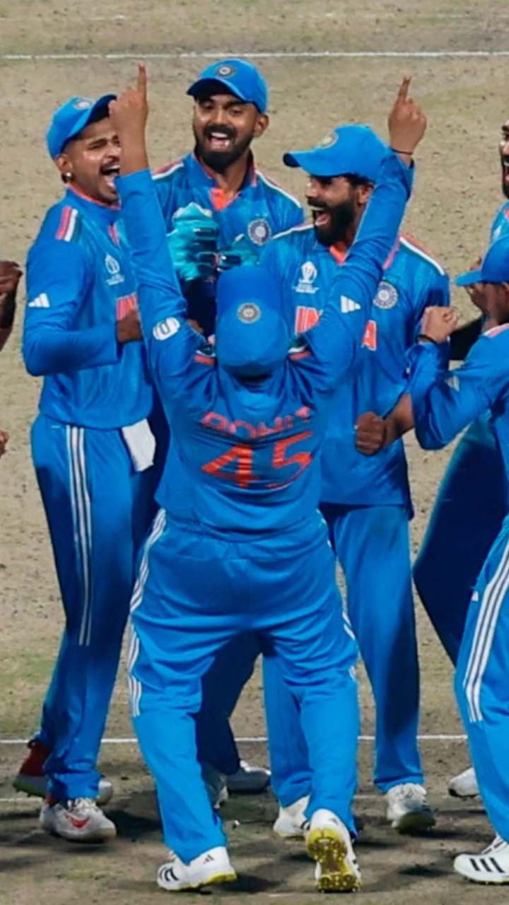 ಭಾರತವು ಏಕದಿನ ವಿಶ್ವಕಪ್-2023 ರಲ್ಲಿ ತನ್ನ ಕೊನೆಯ ಲೀಗ್ ಪಂದ್ಯವನ್ನು ಇಂದು ಬೆಂಗಳೂರಿನ ಚಿನ್ನಸ್ವಾಮಿ ಕ್ರೀಡಾಂಗಣದಲ್ಲಿ ನೆದರ್ಲೆಂಡ್ಸ್ ವಿರುದ್ಧ ಆಡಲಿದೆ.
