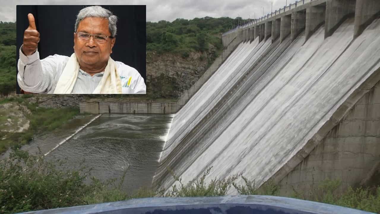 ಕೆಲವೇ ಕ್ಷಣಗಳಲ್ಲಿ ಬಹುನಿರೀಕ್ಷಿತ ಯರಗೋಳ್ ಡ್ಯಾಂ ಕುಡಿಯುವ ನೀರಿನ ಯೋಜನೆ ಲೋಕಾರ್ಪಣೆ, ಸಿಎಂ ಸಿದ್ದರಾಮಯ್ಯ ಸ್ವಾಗತಕ್ಕೆ ಸಿಂಗಾರಗೊಂಡ ಕೋಲಾರ ಕೆಲವೇ ಕ್ಷಣಗಳಲ್ಲಿ ಬಹುನಿರೀಕ್ಷಿತ ಯರಗೋಳ್ ಡ್ಯಾಂ ಕುಡಿಯುವ ನೀರಿನ ಯೋಜನೆ ಲೋಕಾರ್ಪಣೆ, ಸಿಎಂ ಸಿದ್ದರಾಮಯ್ಯ ಸ್ವಾಗತಕ್ಕೆ ಸಿಂಗಾರಗೊಂಡ ಕೋಲಾರ