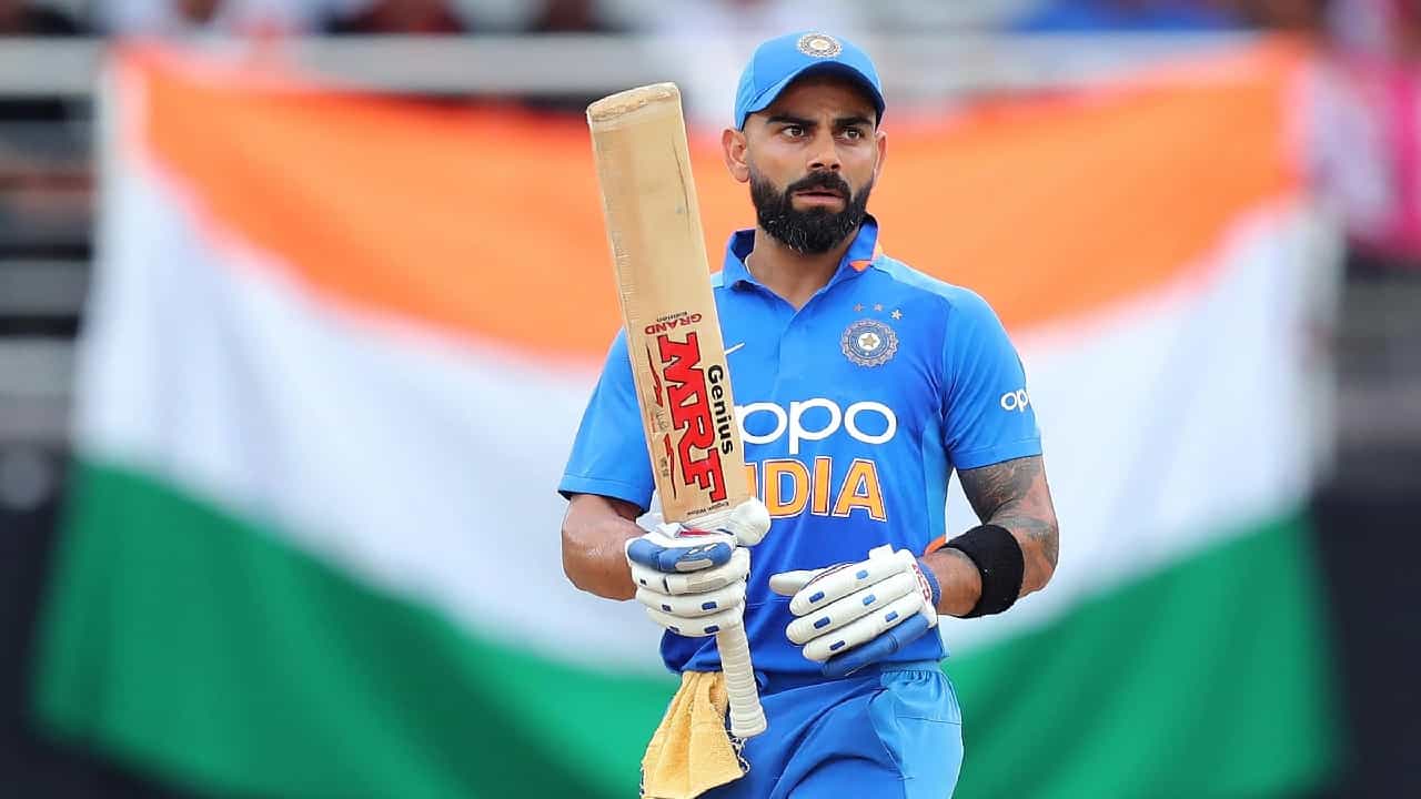 ಏಕದಿನ ವಿಶ್ವಕಪ್ನ ಅಂತಿಮ ಹಣಾಹಣಿಗಾಗಿ ವೇದಿಕೆ ಸಿದ್ಧವಾಗಿದೆ ಭಾನುವಾರ (ನ.19) ಅಹಮದಾಬಾದ್ನ ನರೇಂದ್ರ ಮೋದಿ ಸ್ಟೇಡಿಯಂನಲ್ಲಿ ನಡೆಯಲಿರುವ ಫೈನಲ್ ಪಂದ್ಯದಲ್ಲಿ ಭಾರತ ಮತ್ತು ಆಸ್ಟ್ರೇಲಿಯಾ ತಂಡಗಳು ಮುಖಾಮುಖಿಯಾಗಲಿದೆ.