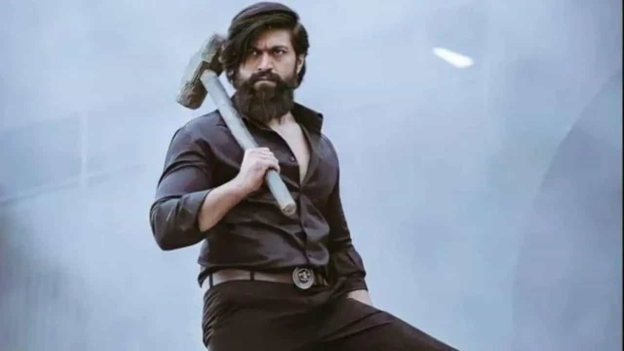 'ಕೆಜಿಎಫ್'ಗೆ ಮುಂಚೆ ಯಶ್ ಸ್ಟಾರ್ ಆಗಿರಲಿಲ್ಲ: ಅಲ್ಲು ಅರ್ಜುನ್ ತಂದೆ ಅಲ್ಲು ಅರವಿಂದ್ 'ಕೆಜಿಎಫ್'ಗೆ ಮುಂಚೆ ಯಶ್ ಸ್ಟಾರ್ ಆಗಿರಲಿಲ್ಲ: ಅಲ್ಲು ಅರ್ಜುನ್ ತಂದೆ ಅಲ್ಲು ಅರವಿಂದ್