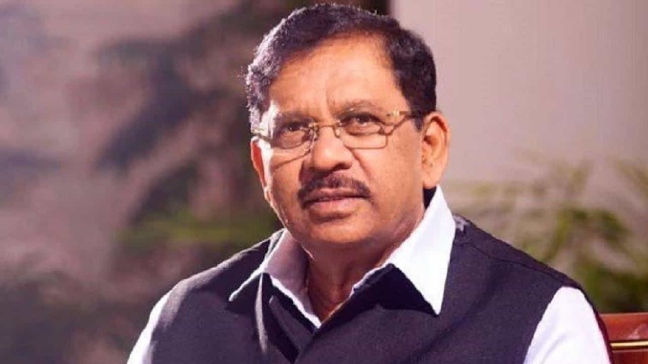 ನೈತಿಕ ಪೊಲೀಸ್ ಗಿರಿ ಮಾಡುವರ ವಿರುದ್ಧ ಕ್ರಮ, ಭಯ ಪಡುವ ಅಗತ್ಯವಿಲ್ಲ: ಗೃಹ ಸಚಿವ ಪರಮೇಶ್ವರ್ ನೈತಿಕ ಪೊಲೀಸ್ ಗಿರಿ ಮಾಡುವರ ವಿರುದ್ಧ ಕ್ರಮ, ಭಯ ಪಡುವ ಅಗತ್ಯವಿಲ್ಲ: ಗೃಹ ಸಚಿವ ಪರಮೇಶ್ವರ್