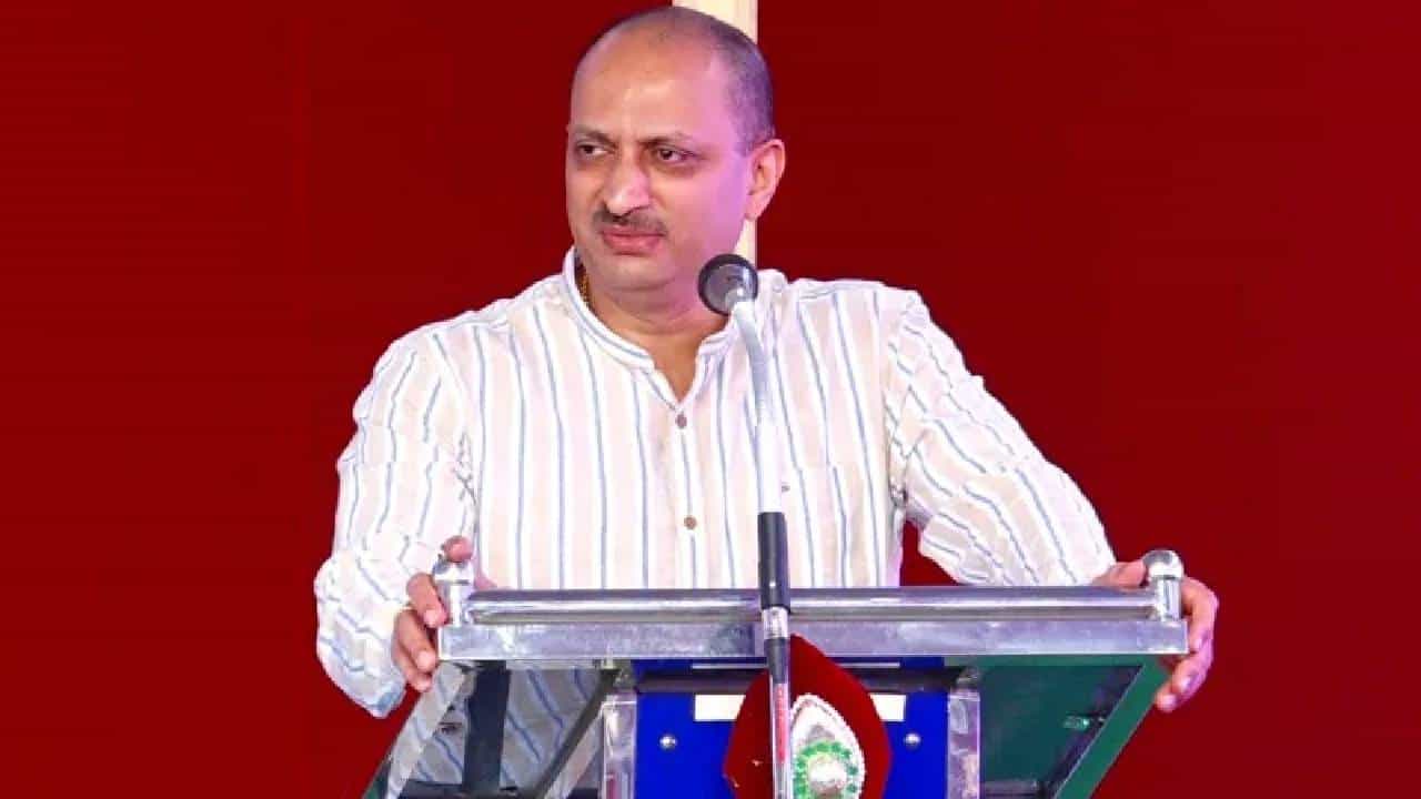 ಮತ್ತೆ ಲೋಕಸಭಾ ಚುನಾವಣೆಗೆ ಸ್ಪರ್ಧಿಸುತ್ತಾರಾ ಅನಂತ್ ಕುಮಾರ್ ಹೆಗಡೆ? ಹಿಂದೂ ಫೈರ್ ಬ್ರಾಂಡ್ ಹೇಳಿದ್ದಿಷ್ಟು