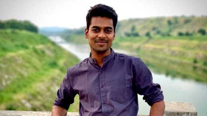 ಗೂಗಲ್ ಉದ್ಯೋಗ ತೊರೆದು UPSC ಇತಿಹಾಸದಲ್ಲಿ ಅತ್ಯಧಿಕ ಅಂಕ ಗಳಿಸಿದ ಅನುದೀಪ್! ಗೂಗಲ್ ಉದ್ಯೋಗ ತೊರೆದು UPSC ಇತಿಹಾಸದಲ್ಲಿ ಅತ್ಯಧಿಕ ಅಂಕ ಗಳಿಸಿದ ಅನುದೀಪ್!