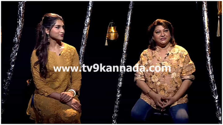 ‘ದರ್ಶನ್ ಜತೆ ಸಿನಿಮಾ ಸಿಕ್ಕಾಗ ಇವಳು ನಿದ್ರೆಯೇ ಮಾಡಲಿಲ್ಲ’: ಮಗಳ ಬಗ್ಗೆ ಮಾಲಾಶ್ರಿ ಮಾತು ‘ದರ್ಶನ್ ಜತೆ ಸಿನಿಮಾ ಸಿಕ್ಕಾಗ ಇವಳು ನಿದ್ರೆಯೇ ಮಾಡಲಿಲ್ಲ’: ಮಗಳ ಬಗ್ಗೆ ಮಾಲಾಶ್ರಿ ಮಾತು