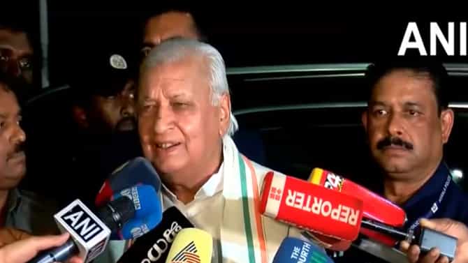 ಕೇರಳ ರಾಜ್ಯಪಾಲರ ಕಾರಿನ ಮೇಲೆ ದಾಳಿ: 7 ಎಸ್ಎಫ್ಐ ಕಾರ್ಯಕರ್ತರ ಬಂಧನ