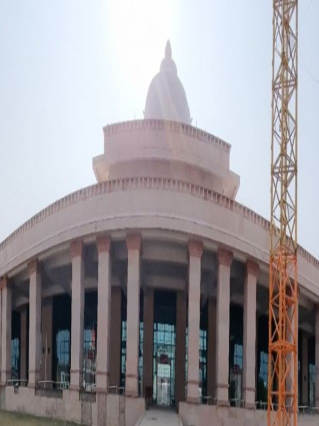 ಹೊಸ ರೂಪದೊಂದಿಗೆ ನವೀಕರಣಗೊಂಡಿದೆ ಅಯೋಧ್ಯೆ ರೈಲು ನಿಲ್ದಾಣ