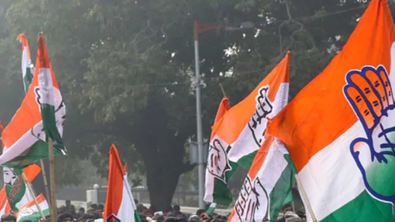 ಮಧ್ಯಪ್ರದೇಶ ಮತ್ತು ಛತ್ತೀಸ್ಗಢದಲ್ಲಿನ ಹೀನಾಯ ಸೋಲು; ಸೋಲಿನ ಕಾರಣ ಪರಿಶೀಲಿಸಿದ ಕಾಂಗ್ರೆಸ್ ನಾಯಕತ್ವ ಮಧ್ಯಪ್ರದೇಶ ಮತ್ತು ಛತ್ತೀಸ್ಗಢದಲ್ಲಿನ ಹೀನಾಯ ಸೋಲು; ಸೋಲಿನ ಕಾರಣ ಪರಿಶೀಲಿಸಿದ ಕಾಂಗ್ರೆಸ್ ನಾಯಕತ್ವ
