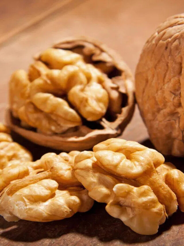 ವಾಲ್‌ನಟ್ ನಿಂದ ಚರ್ಮದ ಕಾಂತಿ ಹೆಚ್ಚುತ್ತಾ? TV9 Kannada Amazing Benefits