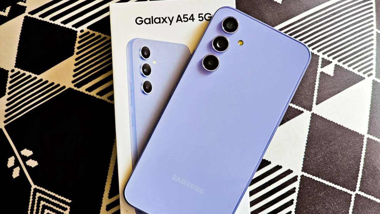 Galaxy A54 5G: ಸ್ಯಾಮ್‌ಸಂಗ್‌ನಿಂದ ಹೊಸ ವರ್ಷದ ಉಡುಗೊರೆ: 50MP ಕ್ಯಾಮೆರಾದೊಂದಿಗೆ ಈ ಫೋನ್ ಬೆಲೆ ಇಳಿಕೆ