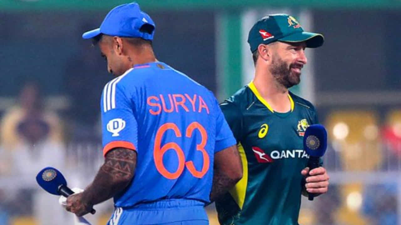 IND vs AUS: ಭಾರತ ಮೊದಲು ಬ್ಯಾಟಿಂಗ್; ತಂಡದಲ್ಲಿ 4 ಬದಲಾವಣೆ IND vs AUS: ಭಾರತ ಮೊದಲು ಬ್ಯಾಟಿಂಗ್; ತಂಡದಲ್ಲಿ 4 ಬದಲಾವಣೆ