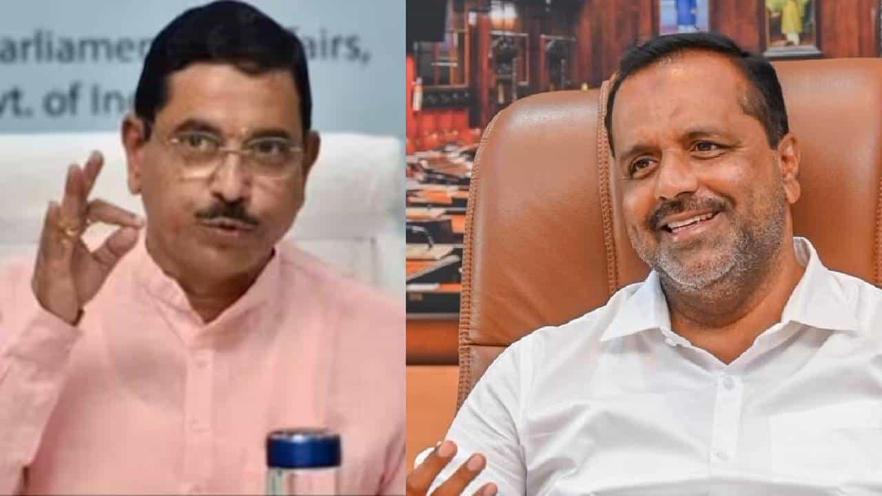 ಸಾವರ್ಕರ್ ಫೋಟೋ ವಿವಾದ: ಸ್ಪೀಕರ್ ಯುಟಿ ಖಾದರ್ ನಿಲುವಿಗೆ ಪ್ರಲ್ಹಾದ್ ಜೋಶಿ ಅಭಿನಂದನೆ ಸಾವರ್ಕರ್ ಫೋಟೋ ವಿವಾದ: ಸ್ಪೀಕರ್ ಯುಟಿ ಖಾದರ್ ನಿಲುವಿಗೆ ಪ್ರಲ್ಹಾದ್ ಜೋಶಿ ಅಭಿನಂದನೆ