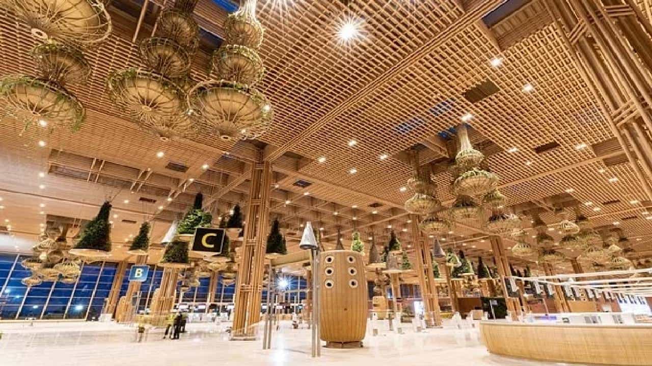 Bengaluru Airport:ಬೆಂಗಳೂರು ಕೆಂಪೇಗೌಡ ವಿಮಾನ ನಿಲ್ದಾಣ ವಿಶ್ವದ ಅತ್ಯಂತ ಸುಂದರ ಏರ್ಪೋಟ್ Bengaluru Airport:ಬೆಂಗಳೂರು ಕೆಂಪೇಗೌಡ ವಿಮಾನ ನಿಲ್ದಾಣ ವಿಶ್ವದ ಅತ್ಯಂತ ಸುಂದರ ಏರ್ಪೋಟ್