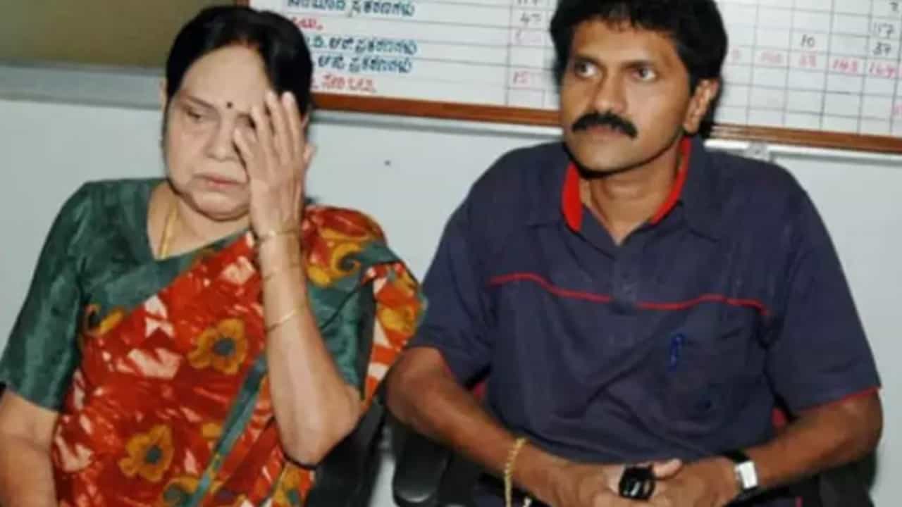 ‘ಅಮ್ಮ ಕಂಡ ಕನಸು ಸಾಕಷ್ಟಿದೆ, ಬಾಕಿಯಿರುವ ಕೆಲಸ ಮಾಡುತ್ತೇನೆ’- ವಿನೋದ್ ರಾಜ್ ‘ಅಮ್ಮ ಕಂಡ ಕನಸು ಸಾಕಷ್ಟಿದೆ, ಬಾಕಿಯಿರುವ ಕೆಲಸ ಮಾಡುತ್ತೇನೆ’- ವಿನೋದ್ ರಾಜ್