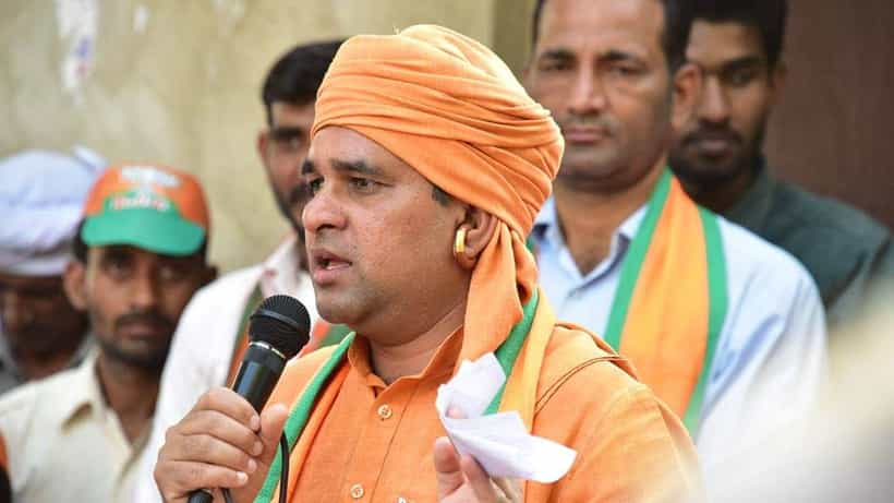 ರಾಜಸ್ಥಾನದ ಸಿಎಂ ಸ್ಥಾನದ ರೇಸ್ನ ಮುಂಚೂಣಿಯಲ್ಲಿ ಮಹಂತ್ ಬಾಲಕನಾಥ್; ಯುಪಿ ಯೋಗಿಗೂ ಇವರಿಗೂ ಏನು ಸಂಬಂಧ?