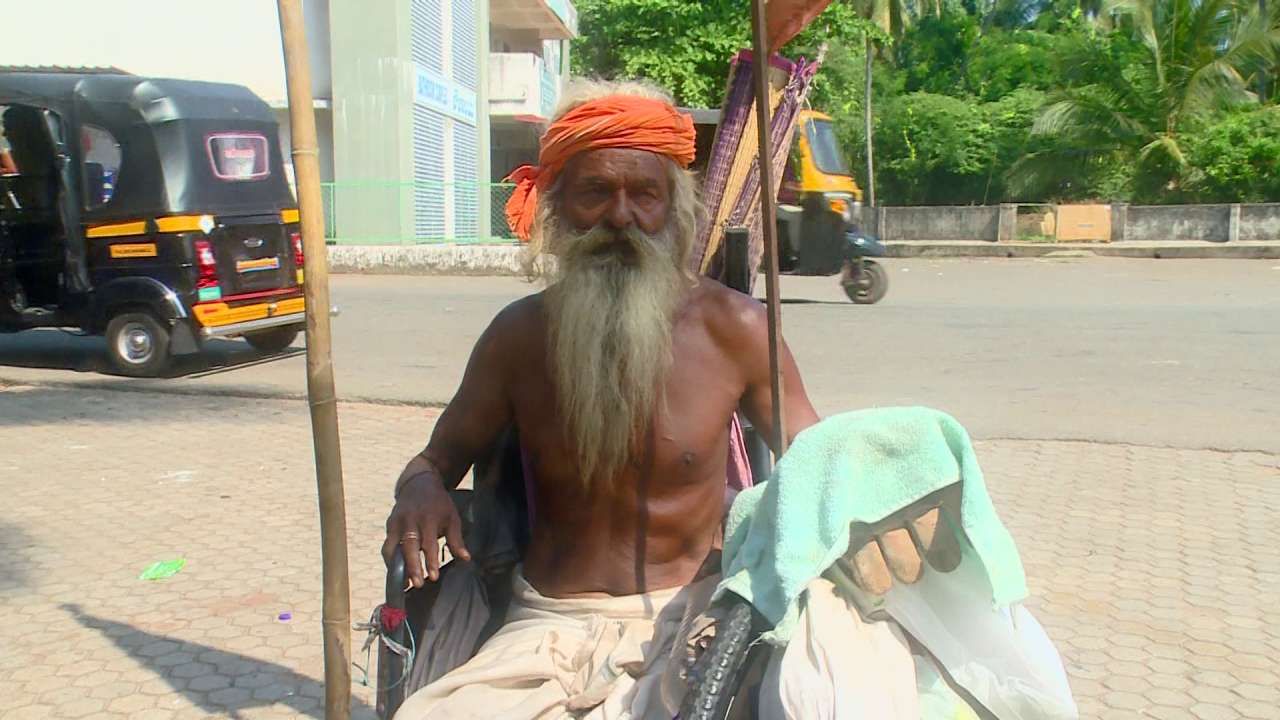 ಪ್ರಭು ಶ್ರೀರಾಮನನ್ನು ಕಾಣಲು ವ್ಹೀಲ್ ಚೇರ್ನಲ್ಲಿ ಅಯೋಧ್ಯೆಗೆ ಹೊರಟ ಉಡುಪಿಯ ಮಂಜುನಾಥ್