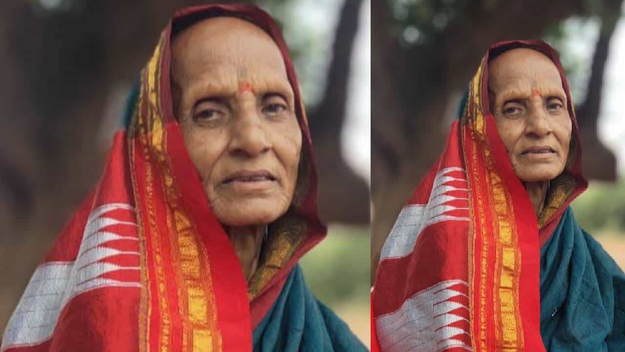 ಕಲಬುರಗಿಯಲ್ಲಿ ಅಪರಿಚಿತ ಬೈಕ್ ಡಿಕ್ಕಿ: ಕಾಂಗ್ರೆಸ್ ಎಂಎಲ್ಸಿ ತಾಯಿ ಸಾವು ಕಲಬುರಗಿಯಲ್ಲಿ ಅಪರಿಚಿತ ಬೈಕ್ ಡಿಕ್ಕಿ: ಕಾಂಗ್ರೆಸ್ ಎಂಎಲ್ಸಿ ತಾಯಿ ಸಾವು