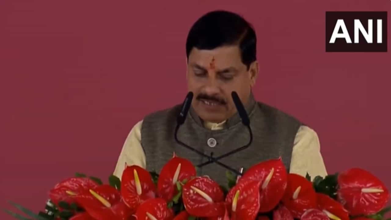 ಮಧ್ಯಪ್ರದೇಶದ ಮುಖ್ಯಮಂತ್ರಿಯಾಗಿ ಮೋಹನ್ ಯಾದವ್ ಪ್ರಮಾಣ ವಚನ ಮಧ್ಯಪ್ರದೇಶದ ಮುಖ್ಯಮಂತ್ರಿಯಾಗಿ ಮೋಹನ್ ಯಾದವ್ ಪ್ರಮಾಣ ವಚನ