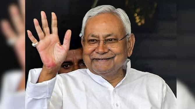 ಜೆಡಿಯು ಅಧ್ಯಕ್ಷ ಸ್ಥಾನಕ್ಕೆ ಲಲನ್ ಸಿಂಗ್ ರಾಜೀನಾಮೆ, ನಿತೀಶ್​ಗೆ ಜವಾಬ್ದಾರಿ