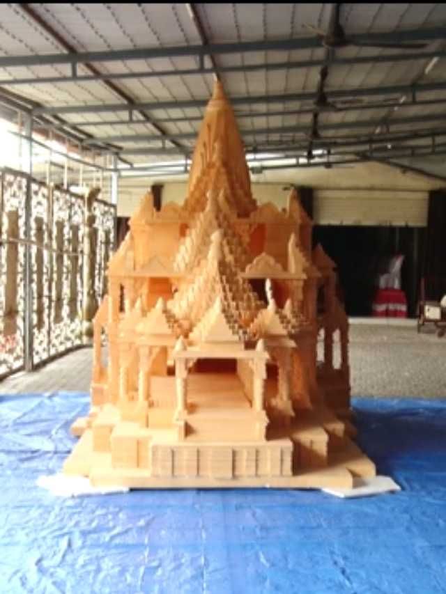 ಥರ್ಮಾಕೋಲ್​ನಲ್ಲಿ ಅಯೋಧ್ಯಾ ರಾಮಮಂದಿರ ಪ್ರತಿಕೃತಿ ಅನಾವರಣ