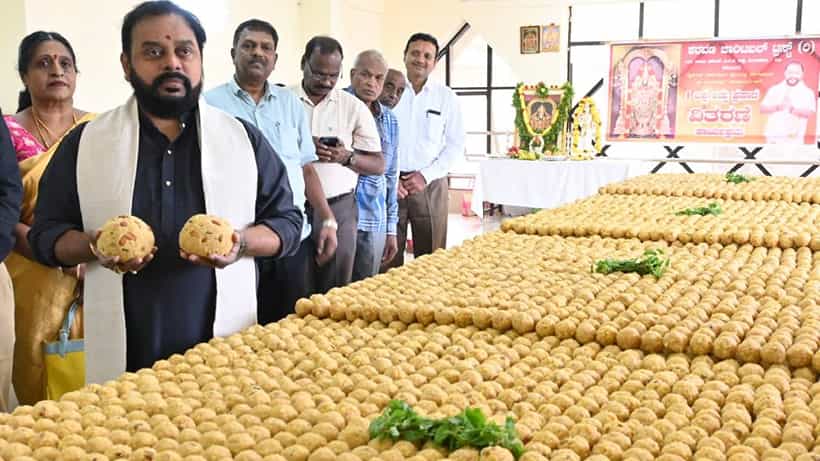 ವೈಕುಂಠ ಏಕಾದಶಿ: ಬೆಂಗಳೂರಿನಲ್ಲಿರುವ ವೆಂಕಟೇಶ್ವರ ದೇವಸ್ಥಾನಗಳಿಗೆ ಒಂದು ಲಕ್ಷ ಲಡ್ಡು ವಿತರಣೆ