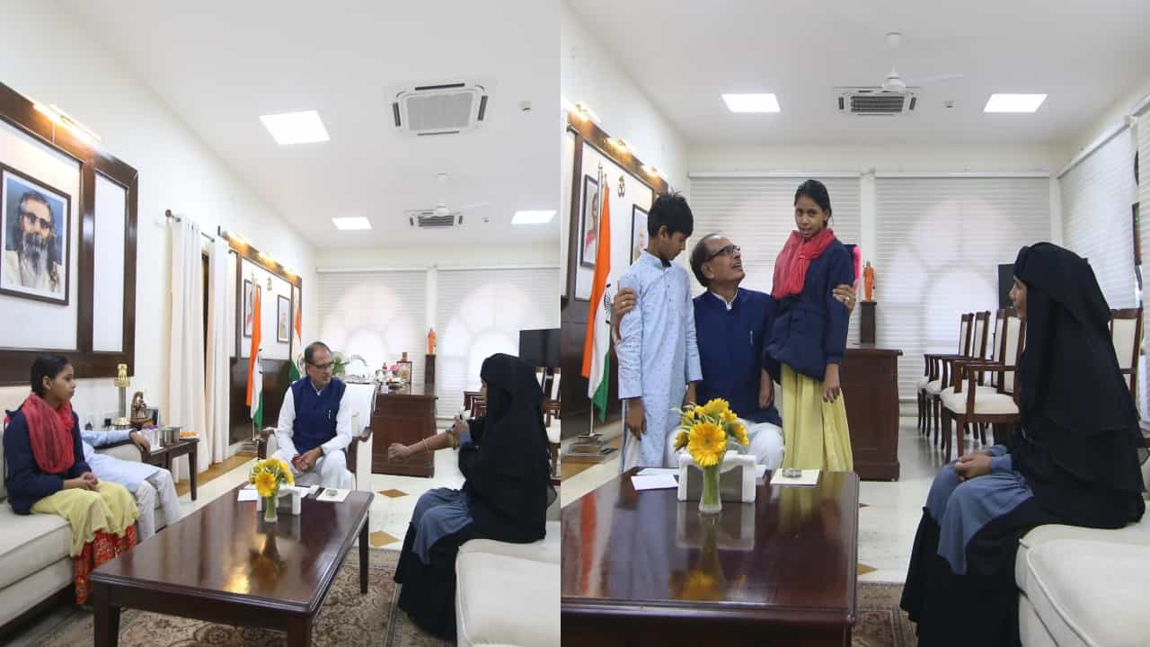 ಬಿಜೆಪಿಗೆ ಮತ ಹಾಕಿದ್ದಕ್ಕೆ ಥಳಿತಕ್ಕೊಳಗಾದ ಮಹಿಳೆಯನ್ನು ಭೇಟಿ ಮಾಡಿದ ಶಿವರಾಜ್ ಸಿಂಗ್ ಚೌಹಾಣ್ ಬಿಜೆಪಿಗೆ ಮತ ಹಾಕಿದ್ದಕ್ಕೆ ಥಳಿತಕ್ಕೊಳಗಾದ ಮಹಿಳೆಯನ್ನು ಭೇಟಿ ಮಾಡಿದ ಶಿವರಾಜ್ ಸಿಂಗ್ ಚೌಹಾಣ್