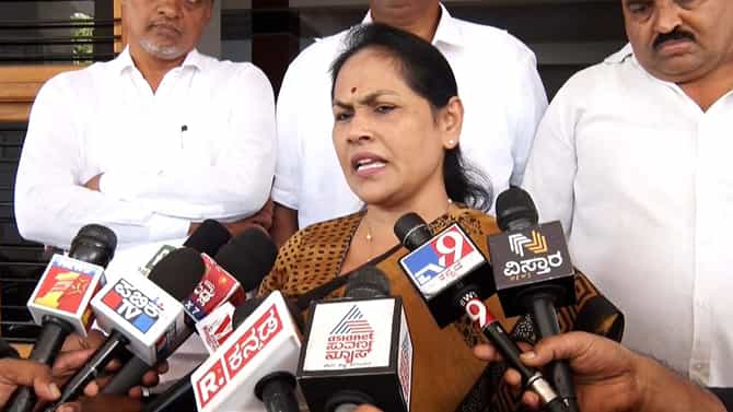 ಗೂಳಿಹಟ್ಟಿ ಶೇಖರ್​ಗೆ RSS ಬಗ್ಗೆ ತಪ್ಪು ಮಾಹಿತಿ ಇದೆ: ಶೋಭಾ ಕರಂದ್ಲಾಜೆ