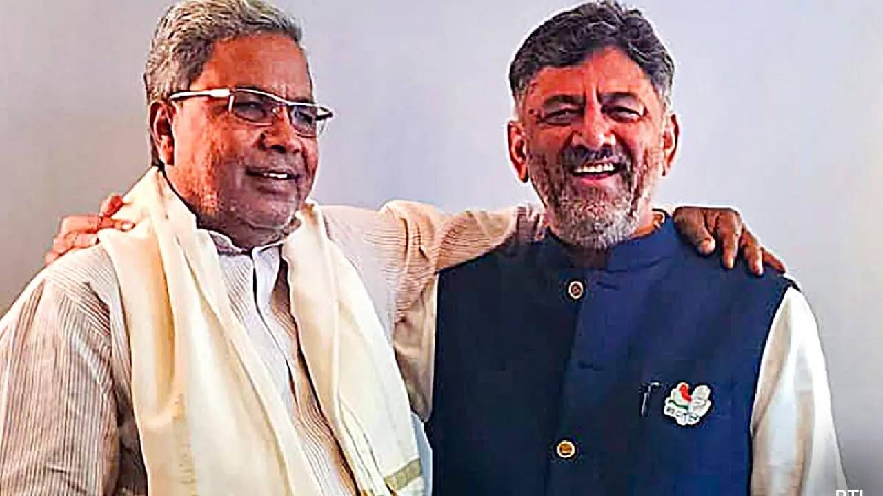 ದಿಲ್ಲೀಲಿ ತಡರಾತ್ರಿವರೆಗಿನ ಸಿಎಂ-ಡಿಸಿಎಂ ಸಭೆ ಸಕ್ಸಸ್: ನಿಗಮ-ಮಂಡಳಿ ಪಟ್ಟಿ ಫೈನಲ್ ದಿಲ್ಲೀಲಿ ತಡರಾತ್ರಿವರೆಗಿನ ಸಿಎಂ-ಡಿಸಿಎಂ ಸಭೆ ಸಕ್ಸಸ್: ನಿಗಮ-ಮಂಡಳಿ ಪಟ್ಟಿ ಫೈನಲ್