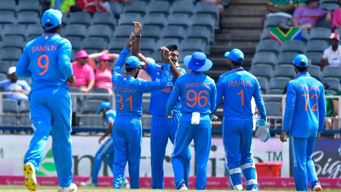 ಅರ್ಷದೀಪ್ಗೆ 5, ಆವೇಶ್ಗೆ 4 ವಿಕೆಟ್; ಭಾರತಕ್ಕೆ 117 ರನ್ ಟಾರ್ಗೆಟ್ ಅರ್ಷದೀಪ್ಗೆ 5, ಆವೇಶ್ಗೆ 4 ವಿಕೆಟ್; ಭಾರತಕ್ಕೆ 117 ರನ್ ಟಾರ್ಗೆಟ್