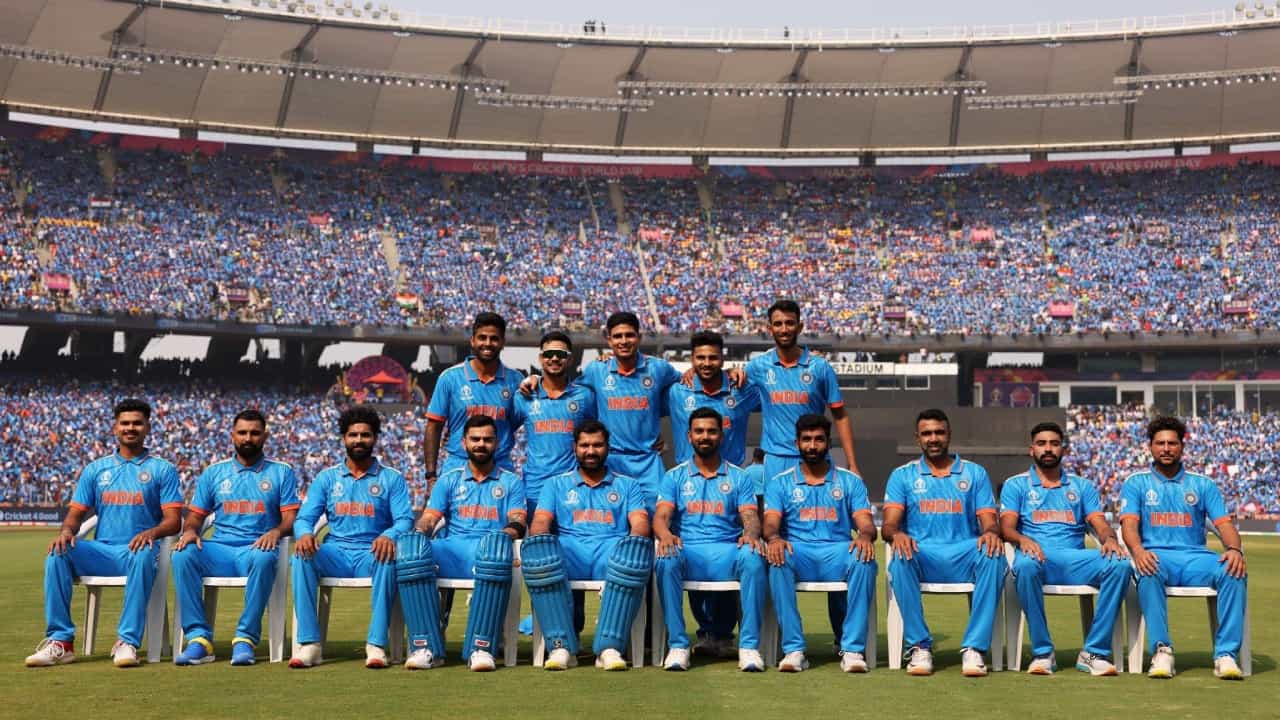 ICC Rankings: ಐಸಿಸಿ ರ್ಯಾಂಕಿಂಗ್ ಪ್ರಕಟ: ಅಗ್ರಸ್ಥಾನದಲ್ಲಿ ಐವರು ಭಾರತೀಯರು ICC Rankings: ಐಸಿಸಿ ರ್ಯಾಂಕಿಂಗ್ ಪ್ರಕಟ: ಅಗ್ರಸ್ಥಾನದಲ್ಲಿ ಐವರು ಭಾರತೀಯರು