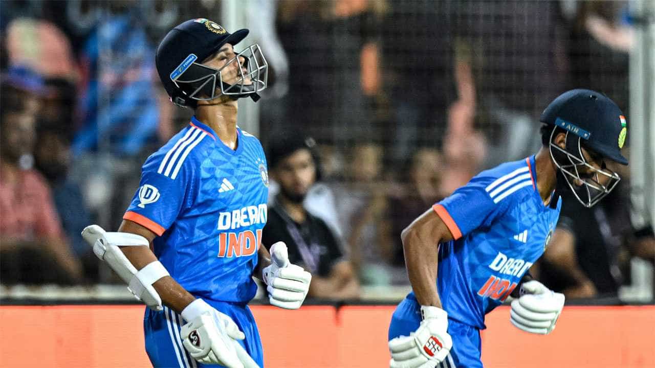 IND vs SA: ನಾಲ್ವರ ನಡುವೆ ಪೈಪೋಟಿ: ಟೀಮ್ ಇಂಡಿಯಾ ಆರಂಭಿಕರು ಯಾರು? IND vs SA: ನಾಲ್ವರ ನಡುವೆ ಪೈಪೋಟಿ: ಟೀಮ್ ಇಂಡಿಯಾ ಆರಂಭಿಕರು ಯಾರು?