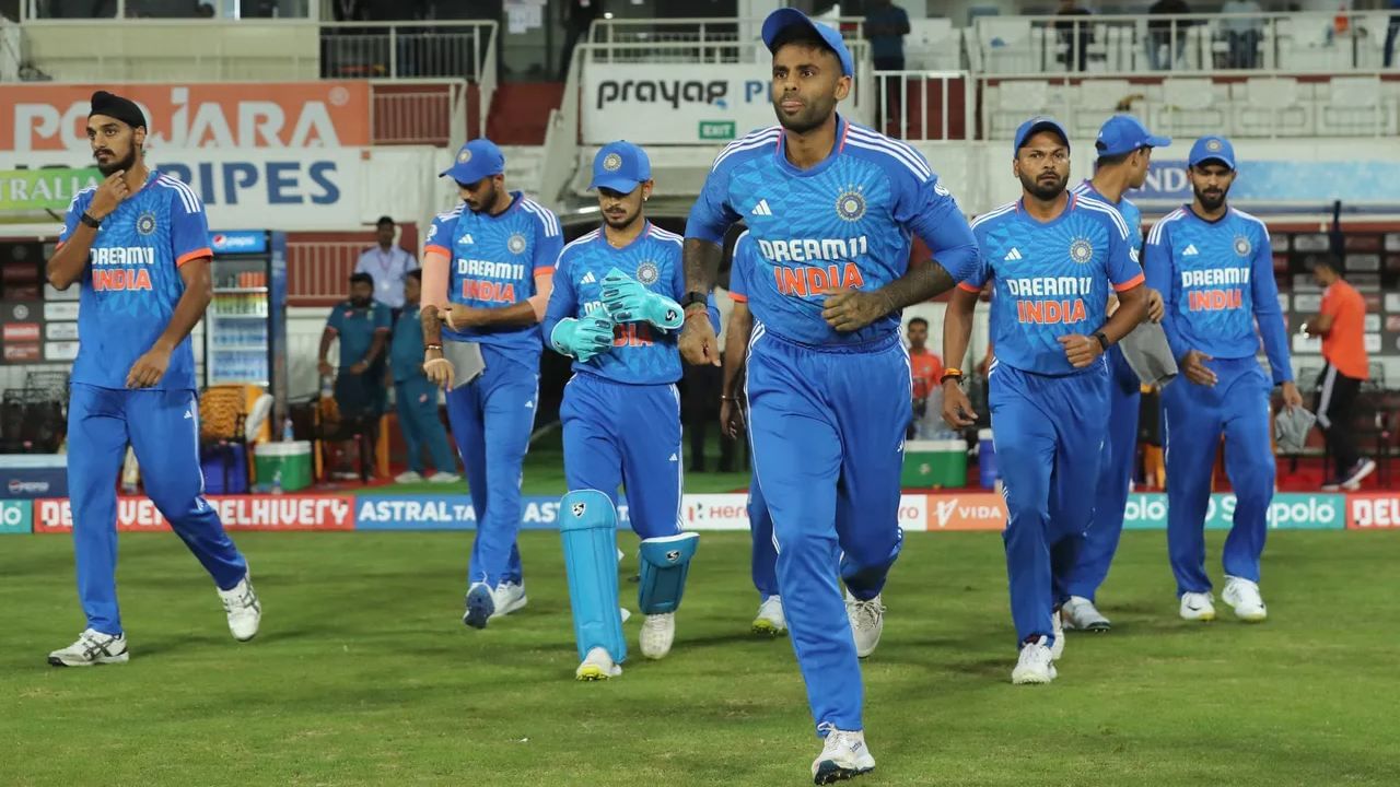 ಎಡ-ಬಲ ಕಾಂಬಿನೇಷನ್: ವಿಶ್ವಕಪ್ಗೂ ಮುನ್ನ ಟೀಮ್ ಇಂಡಿಯಾದ ಮಾಸ್ಟರ್ ಪ್ಲ್ಯಾನ್?