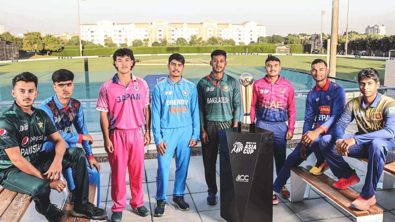 U-19 Asia Cup: ಅಂಡರ್-19 ಏಷ್ಯಾಕಪ್ ಟೂರ್ನಿಗೆ ಇಂದು ಚಾಲನೆ: ಮೊದಲ ದಿನವೇ ಭಾರತದ ಪಂದ್ಯ, ಎದುರಾಳಿ ಯಾರು? U-19 Asia Cup: ಅಂಡರ್-19 ಏಷ್ಯಾಕಪ್ ಟೂರ್ನಿಗೆ ಇಂದು ಚಾಲನೆ: ಮೊದಲ ದಿನವೇ ಭಾರತದ ಪಂದ್ಯ, ಎದುರಾಳಿ ಯಾರು?