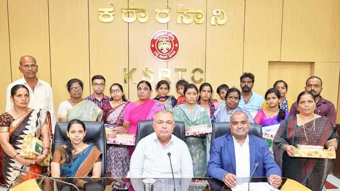 ಮೃತಪಟ್ಟ ಮೂವರು KSRTC ನೌಕರರ ಕುಟುಂಬಕ್ಕೆ ತಲಾ 1 ಕೋಟಿ ರೂ. ಪರಿಹಾರ ವಿತರಣೆ