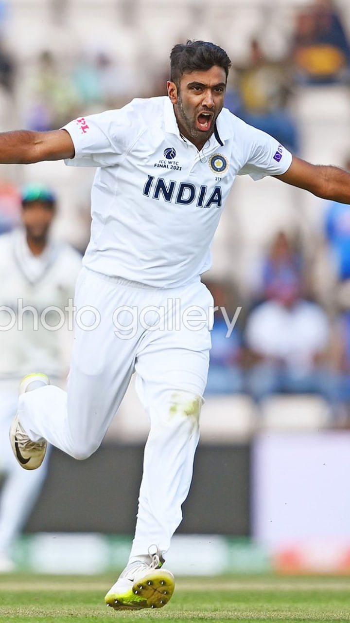 ಇದಕ್ಕೂ ಮೊದಲು, ನ್ಯೂಜಿಲೆಂಡ್ ತಂಡವು 3 ಡಿಸೆಂಬರ್ 2021 ರಂದು ಕೇವಲ 62 ರನ್​ಗಳಿಗೆ ಇನ್ನಿಂಗ್ಸ್ ಮುಗಿಸಿತ್ತು. ಈ ಪಂದ್ಯದಲ್ಲಿ ರವಿಚಂದ್ರನ್ ಅಶ್ವಿನ್ 8 ರನ್ ನೀಡಿ ನಾಲ್ಕು ವಿಕೆಟ್ ಪಡೆದಿದ್ದರು.