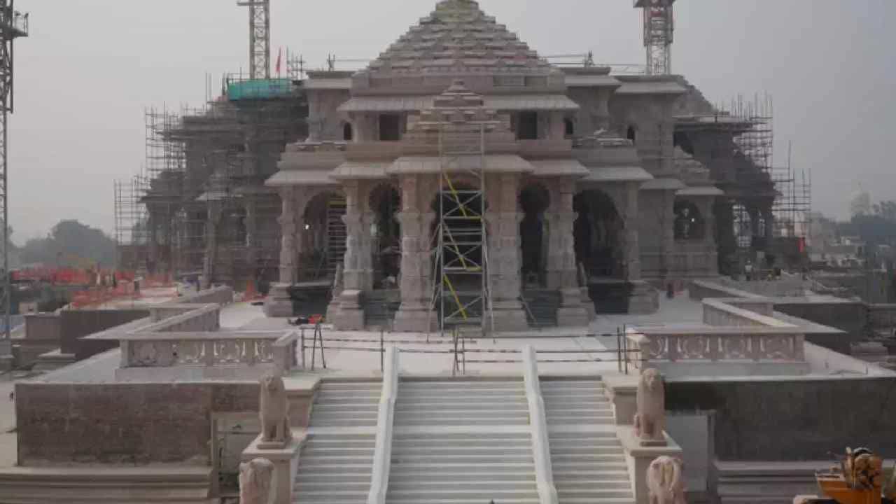 ಸುಳ್ಳು, ಅಪಪ್ರಚಾರಕ್ಕೆ ಯಾರೂ ಕಿವಿಗೊಡಬೇಡಿ, ಎಲ್ಲರೂ ರಾಮ ಜಪ ಮಾಡುವಂತೆ ಶೃಂಗೇರಿ ಶ್ರೀಗಳು ಕರೆ