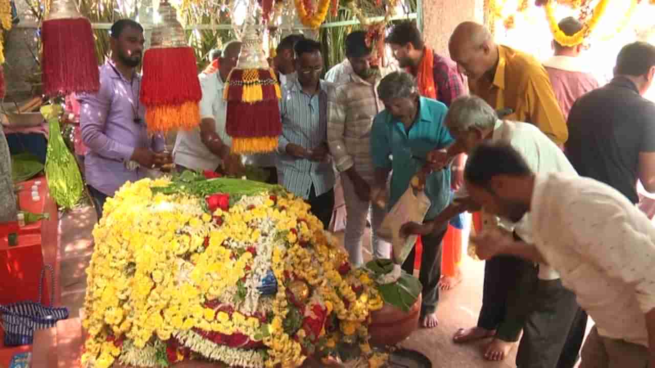 ದಾವಣಗೆರೆ: ಬಸಾಪೂರದ ಈ ಕ್ಷೇತ್ರದ ಜಾತ್ರೆಗೆ ಮಹಿಳೆಯರು ಬರುವಂತಿಲ್ಲ, ಬಂದ್ರೆ ಕಾದಿದೆ ಆಪತ್ತು!