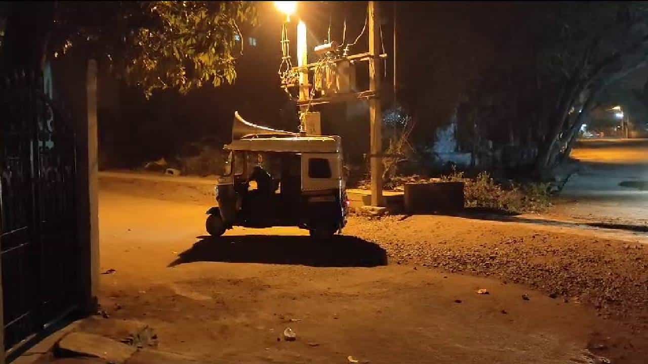 ವಿಜಯಪುರದಲ್ಲಿ ಚಡ್ಡಿ ಗ್ಯಾಂಗ್ ಹಾವಳಿ; ಎಚ್ಚರಿಕೆಯಿಂದಿರಲು ಸಾರ್ವಜನಿಕರಿಗೆ ಪೊಲೀಸರ ಸೂಚನೆ ವಿಜಯಪುರದಲ್ಲಿ ಚಡ್ಡಿ ಗ್ಯಾಂಗ್ ಹಾವಳಿ; ಎಚ್ಚರಿಕೆಯಿಂದಿರಲು ಸಾರ್ವಜನಿಕರಿಗೆ ಪೊಲೀಸರ ಸೂಚನೆ