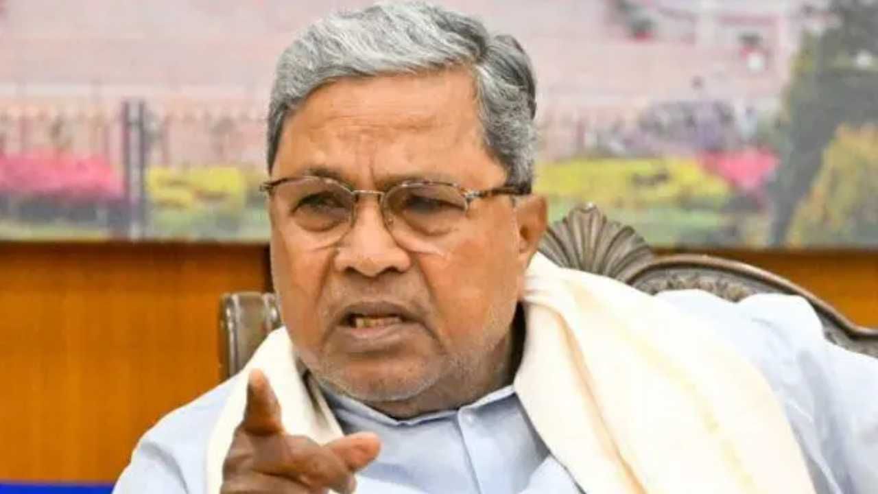 ನಕಲಿ ಮೈಸೂರು ಸ್ಯಾಂಡಲ್ ಸೋಪು ತಯಾರಿಕೆ ದಂಧೆ: ಎಚ್ಚರ ವಹಿಸುವಂತೆ ಅಧಿಕಾರಿಗಳಿಗೆ ಸಿಎಂ ಸಿದ್ದರಾಮಯ್ಯ ಸೂಚನೆ ನಕಲಿ ಮೈಸೂರು ಸ್ಯಾಂಡಲ್ ಸೋಪು ತಯಾರಿಕೆ ದಂಧೆ: ಎಚ್ಚರ ವಹಿಸುವಂತೆ ಅಧಿಕಾರಿಗಳಿಗೆ ಸಿಎಂ ಸಿದ್ದರಾಮಯ್ಯ ಸೂಚನೆ