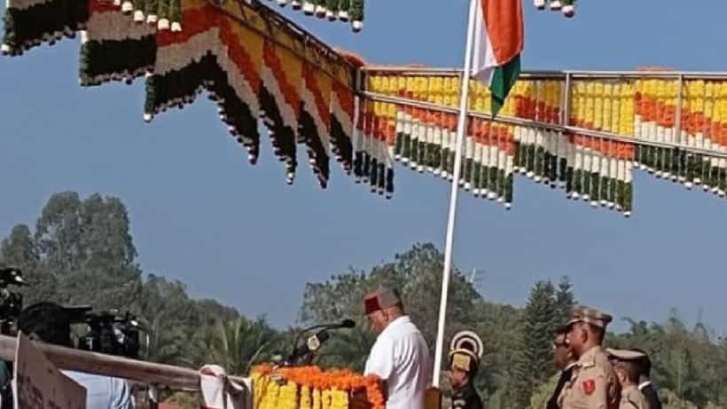 75ನೇ ಗಣರಾಜ್ಯೋತ್ಸವ; ಧ್ವಜಾರೋಹಣ ನೆರವೇರಿಸಿ, ಸರ್ಕಾರದ ಗ್ಯಾರಂಟಿಗಳನ್ನು ಕೊಂಡಾಡಿದ ರಾಜ್ಯಪಾಲ ಗೆಹ್ಲೋಟ್