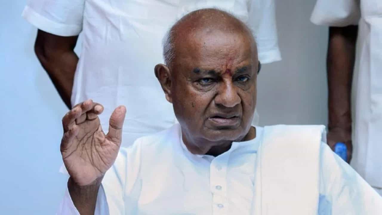 ಬಡವರ ಜಮೀನು ಉಳಿಸಿಕೊಟ್ಟರೆ ಸಿದ್ದರಾಮಯ್ಯಗೆ ಆಭಾರಿ: ನೈಸ್ ಯೋಜನಯಿಂದ ಬಡವರಿಗೆ ಅನ್ಯಾಯವೆಂದ ದೇವೇಗೌಡ ಬಡವರ ಜಮೀನು ಉಳಿಸಿಕೊಟ್ಟರೆ ಸಿದ್ದರಾಮಯ್ಯಗೆ ಆಭಾರಿ: ನೈಸ್ ಯೋಜನಯಿಂದ ಬಡವರಿಗೆ ಅನ್ಯಾಯವೆಂದ ದೇವೇಗೌಡ