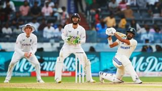 VIDEO: ಗ್ಯಾಸ್ ಸಿಲಿಂಡರ್ ಡೆಲಿವರಿ ಮಾಡ್ತಿರುವ ಟೀಮ್ ಇಂಡಿಯಾ ಸ್ಟಾರ್ ಆಟಗಾರನ ತಂದೆ..!