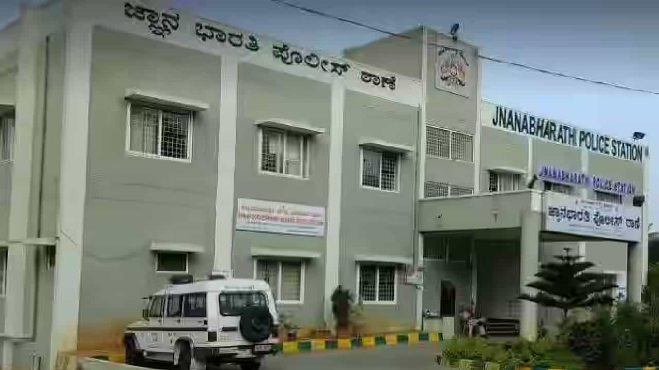 ಬಿಲ್ಡರ್​ನನ್ನು 1 ವರ್ಷ​ ಬಂಧನದಲ್ಲಿಟ್ಟು ಆಸ್ತಿ ಕಬಳಿಕೆ ಆರೋಪ; FIR ಹಾಕಿ ತನಿಖೆ ಶುರು ಮಾಡಿದ ಜ್ಞಾನಭಾರತಿ ಪೊಲೀಸರು