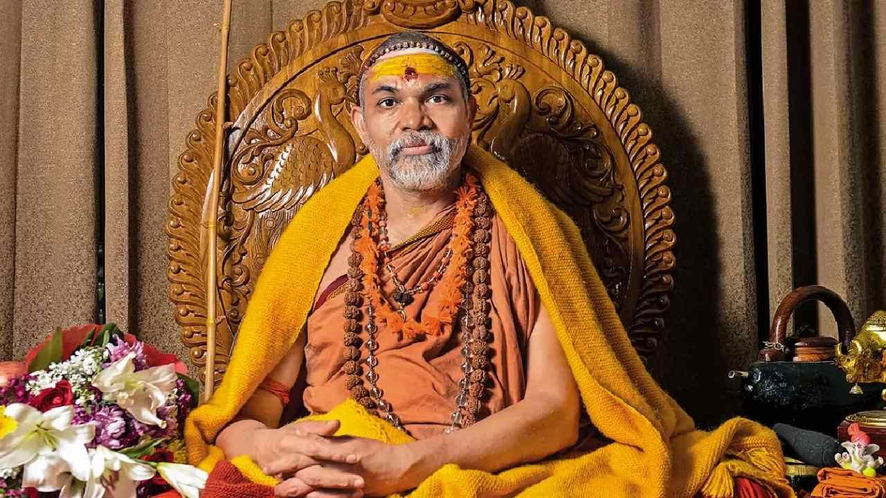 ನಾವು ಮೋದಿ ವಿರೋಧಿಯಲ್ಲ, ನಾವು ಮೋದಿ ಅಭಿಮಾನಿಗಳು: ಜ್ಯೋತಿರ್ ಮಠದ ಶಂಕರಾಚಾರ್ಯ ಸ್ವಾಮೀಜಿ ನಾವು ಮೋದಿ ವಿರೋಧಿಯಲ್ಲ, ನಾವು ಮೋದಿ ಅಭಿಮಾನಿಗಳು: ಜ್ಯೋತಿರ್ ಮಠದ ಶಂಕರಾಚಾರ್ಯ ಸ್ವಾಮೀಜಿ
