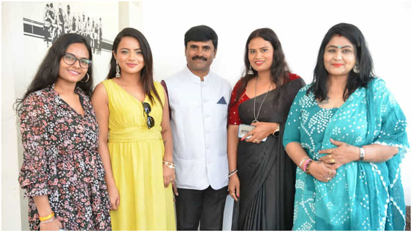 ಫೆ.16ಕ್ಕೆ ಗಾಂಧಿನಗರದಲ್ಲಿ ‘ಲೇಡಿಸ್ ಬಾರ್’ ಓಪನ್; ಇಲ್ಲಿನ ಕಿರಿಕ್ ಒಂದೆರಡಲ್ಲ