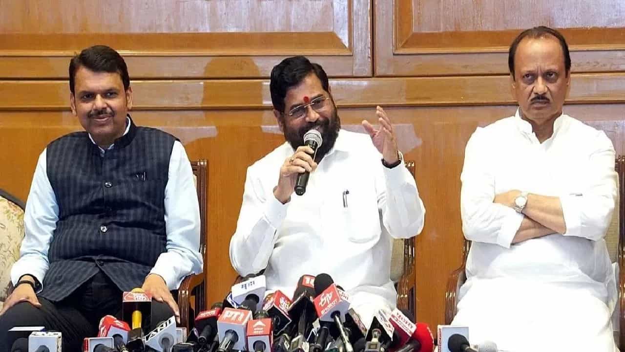ದಕ್ಷಿಣ ಮುಂಬೈ ಕ್ಷೇತ್ರಕ್ಕಾಗಿ ಕಾಂಗ್ರೆಸ್ ತೊರೆದ ದಿಯೋರಾ, ಆ ಸ್ಥಾನಕ್ಕೆ ಯಾರು ಸ್ಪರ್ಧಿಸಲಿದ್ದಾರೆ? ದಕ್ಷಿಣ ಮುಂಬೈ ಕ್ಷೇತ್ರಕ್ಕಾಗಿ ಕಾಂಗ್ರೆಸ್ ತೊರೆದ ದಿಯೋರಾ, ಆ ಸ್ಥಾನಕ್ಕೆ ಯಾರು ಸ್ಪರ್ಧಿಸಲಿದ್ದಾರೆ?