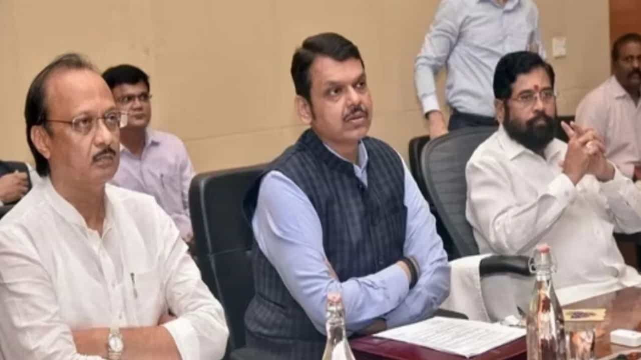 ಮಹಾರಾಷ್ಟ್ರ: ಲೋಕಸಭಾ ಚುನಾವಣೆಗೆ ಸಿದ್ಧತೆ ಆರಂಭಿಸಿದ ಎನ್ಡಿಎ; ಸೀಟು ಹಂಚಿಕೆ ಕುರಿತು ಚರ್ಚೆ ಮಹಾರಾಷ್ಟ್ರ: ಲೋಕಸಭಾ ಚುನಾವಣೆಗೆ ಸಿದ್ಧತೆ ಆರಂಭಿಸಿದ ಎನ್ಡಿಎ; ಸೀಟು ಹಂಚಿಕೆ ಕುರಿತು ಚರ್ಚೆ