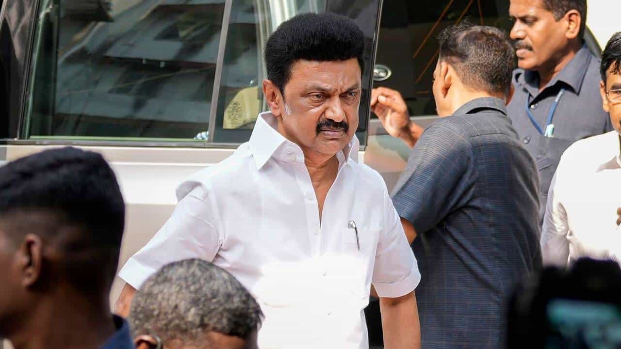Tamil Nadu: ರಾಮಮಂದಿರ ಕಾರ್ಯಕ್ರಮ ನೇರ ಪ್ರಸಾರ ರದ್ದು ಮಾಡಿದ ತಮಿಳುನಾಡು ಸರ್ಕಾರ: ನಿರ್ಮಲಾ ಸೀತಾರಾಮನ್, ಅಣ್ಣಾಮಲೈ ಖಂಡನೆ Tamil Nadu: ರಾಮಮಂದಿರ ಕಾರ್ಯಕ್ರಮ ನೇರ ಪ್ರಸಾರ ರದ್ದು ಮಾಡಿದ ತಮಿಳುನಾಡು ಸರ್ಕಾರ: ನಿರ್ಮಲಾ ಸೀತಾರಾಮನ್, ಅಣ್ಣಾಮಲೈ ಖಂಡನೆ