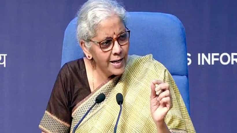 ನಿರ್ಮಲಾ ಸೀತಾರಾಮನ್ರನ್ನು ವಜಾಗೊಳಿಸಿ ಎಂದು ರಾಷ್ಟ್ರಪತಿಗೆ ಪತ್ರ ಬರೆದ ತಮಿಳುನಾಡು IRS ಅಧಿಕಾರಿ