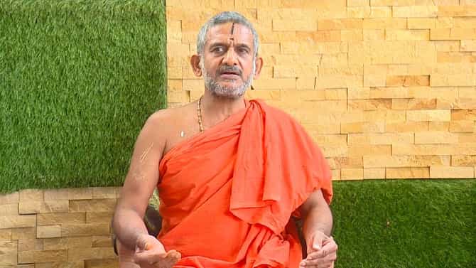 ಲಕ್ಷ್ಮಣ್​​​ ಸವದಿ, ​​ಶೆಟ್ಟರ್ ರಾಮ ಮಂದಿರ​​ ಹೇಳಿಕೆಗೆ ಪೇಜಾವರ ಶ್ರೀ ಕಿಡಿ